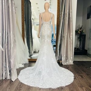 Fit and flare wedding dress